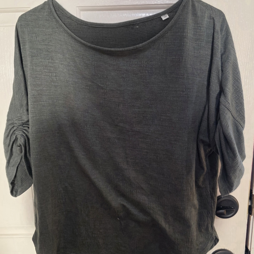 Max Studio Dark Green Short Sleeve Top